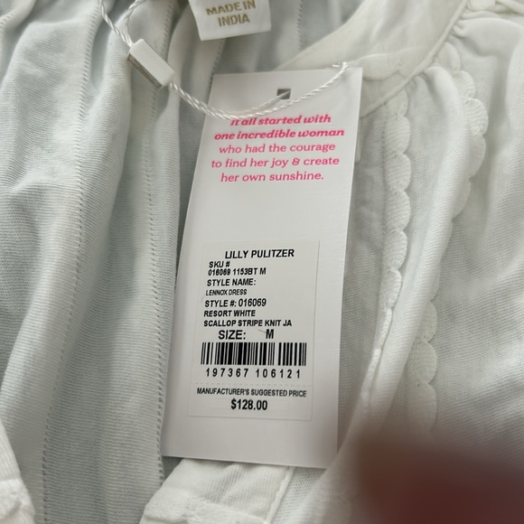 Lilly Pulitzer - Picture 3 of 4